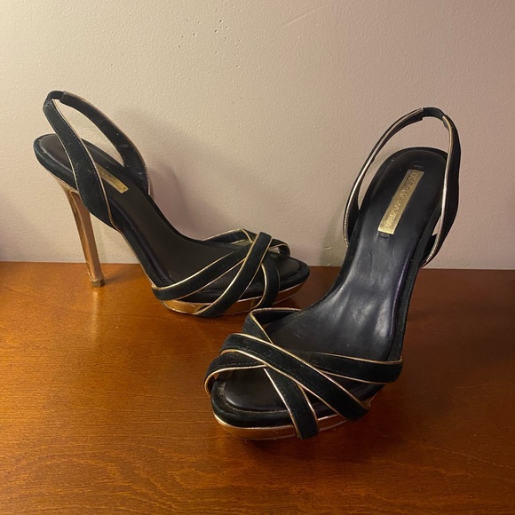 Black And Gold BCBG Sling Back Heels size 9.5 - Picture 2 of 7